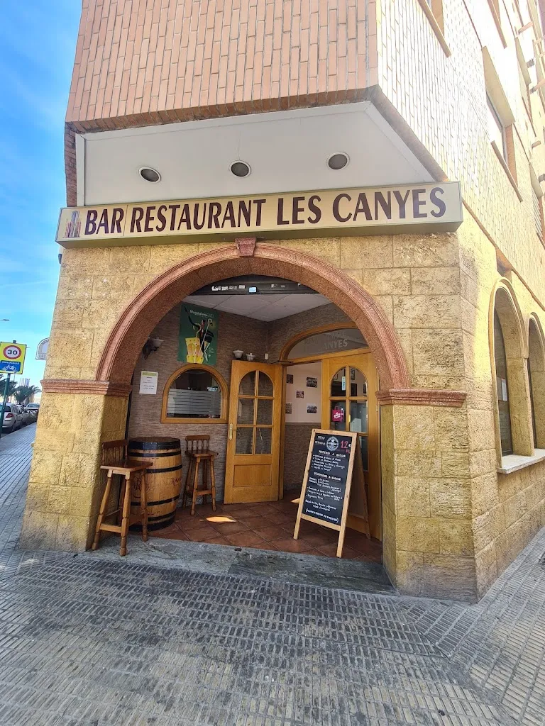 Bar Restaurant Les Canyes_Castellón de la Plana/Castelló de la Plana_slider_image_1