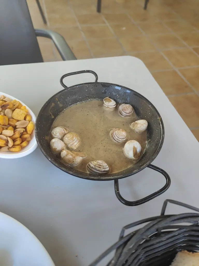 Gerhard M._Cafe Bar La Parra_Liétor_review