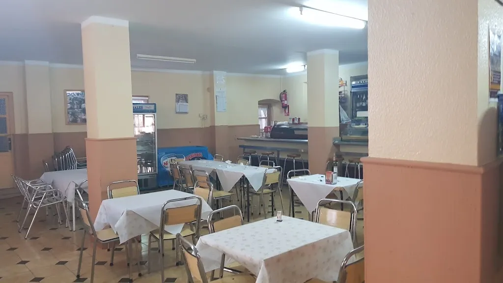 Cafe Bar La Parra ristorante a Liétor