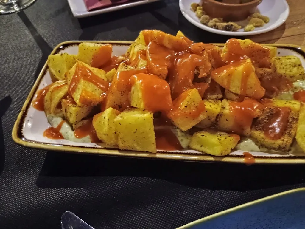 Stuart Mitchenall_Macameu_Castellón de la Plana/Castelló de la Plana_review