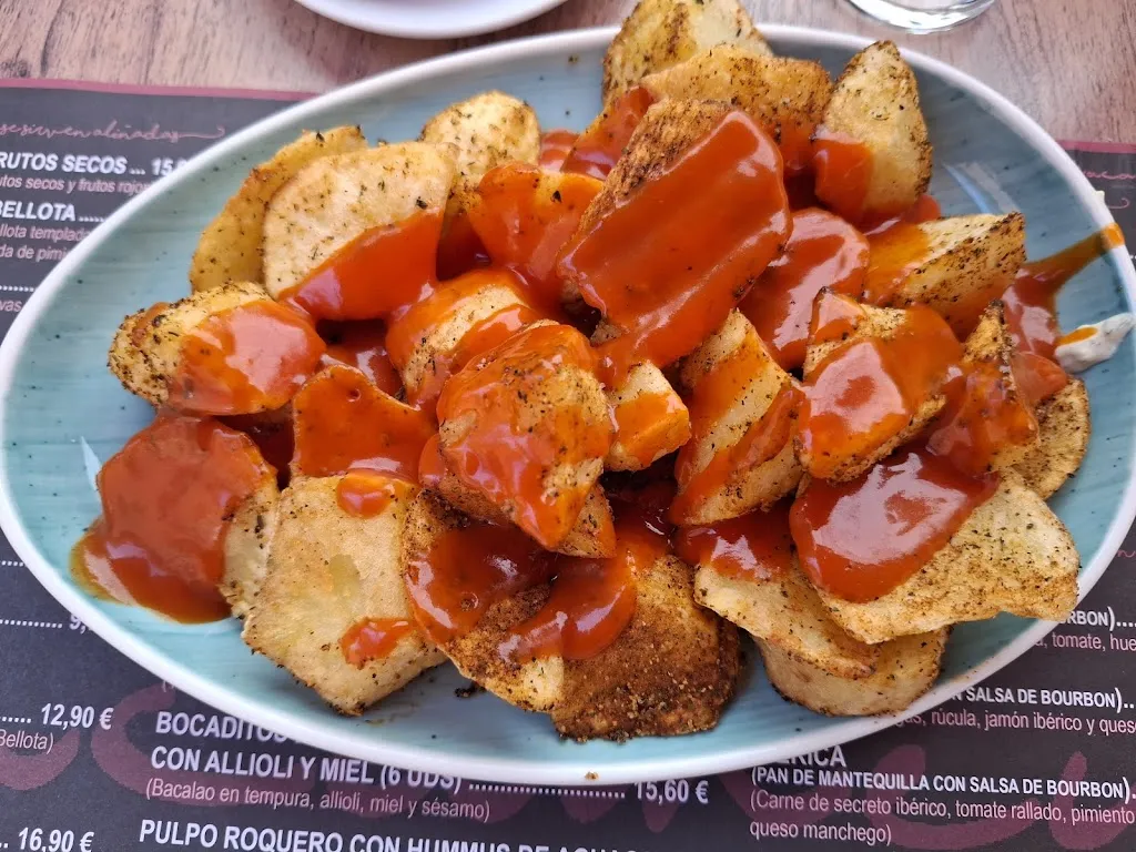 Angela Y_Macameu_Castellón de la Plana/Castelló de la Plana_review