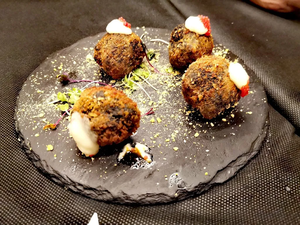 M. A. A. C._Tasca Platos Rotos_Castellón de la Plana/Castelló de la Plana_review