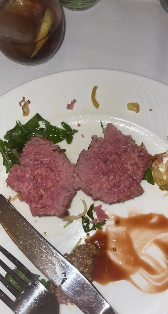 Marte Brenno_María de Luna_Geldo_review