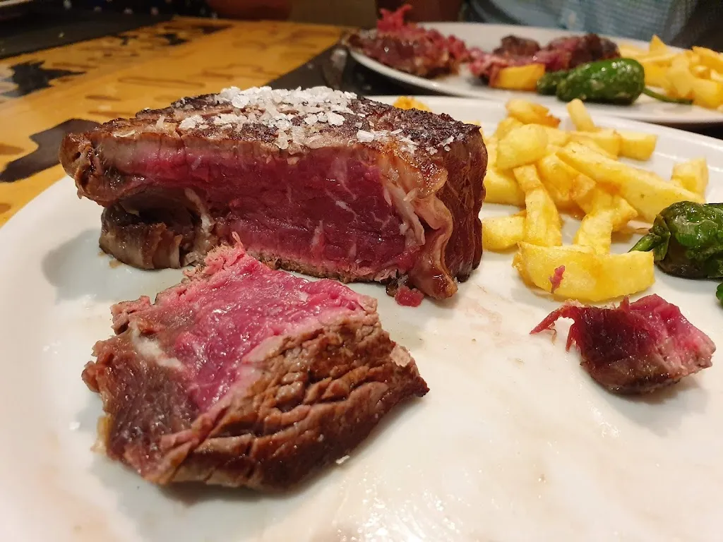 Restaurante Ambigú_Geldo_slider_image_2