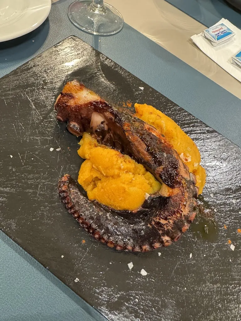 EAT BAR_Matet_slider_image_3