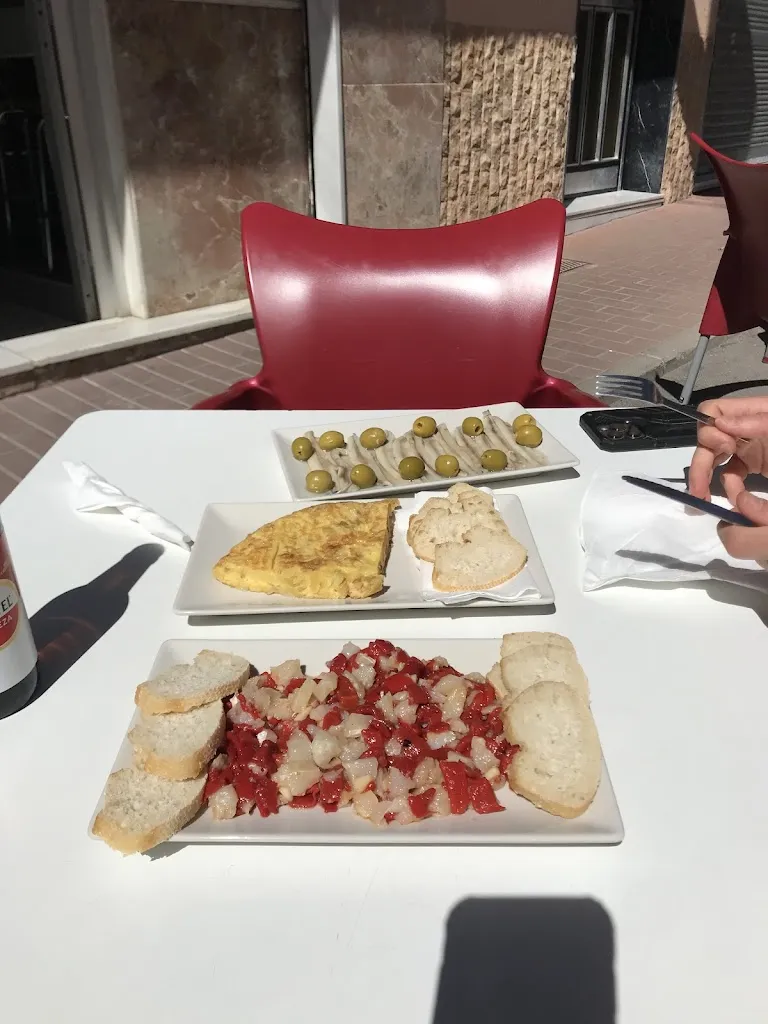 Desmond Tse_Bar Faustino_Olocau del Rey_review