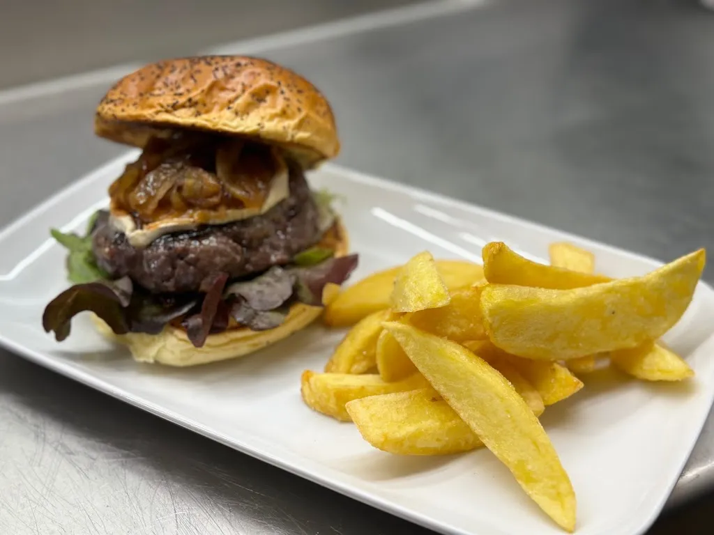 Gastro Bar Sastrería_Morella_slider_image_2