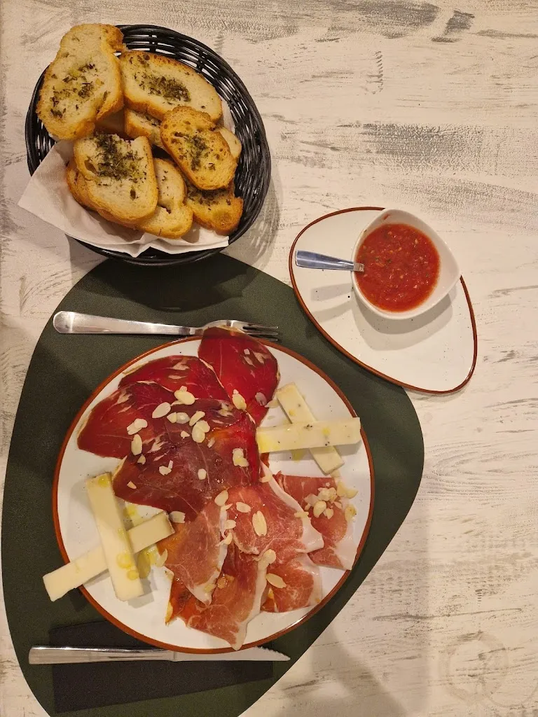 Restaurante Casa Morellana_Morella_slider_image_3