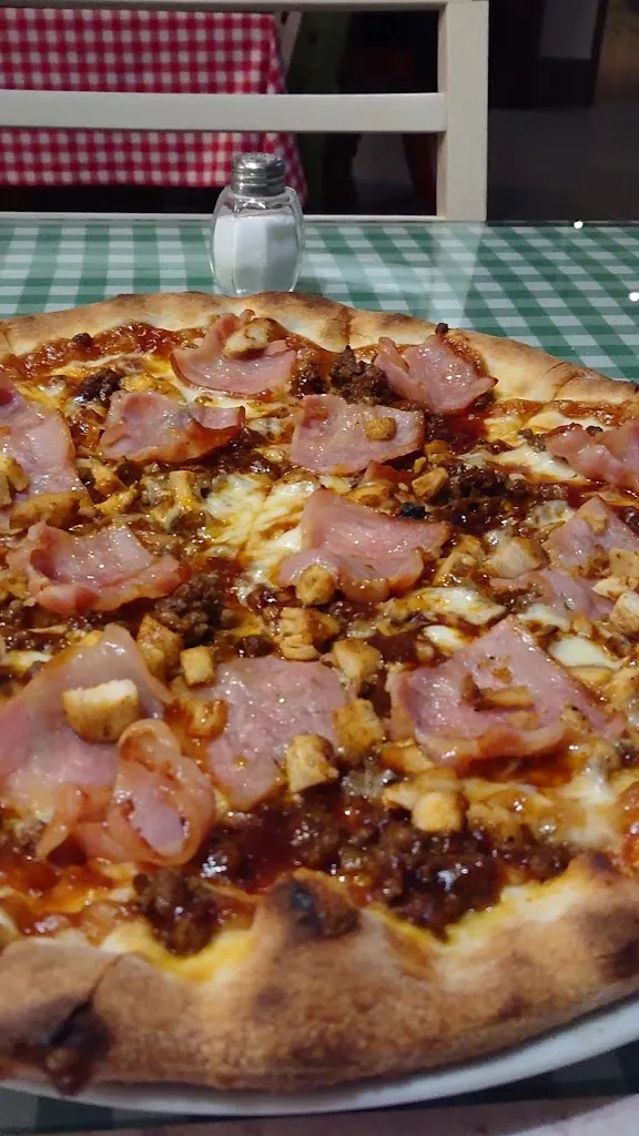 La Piazza Onda_Onda_slider_image_2