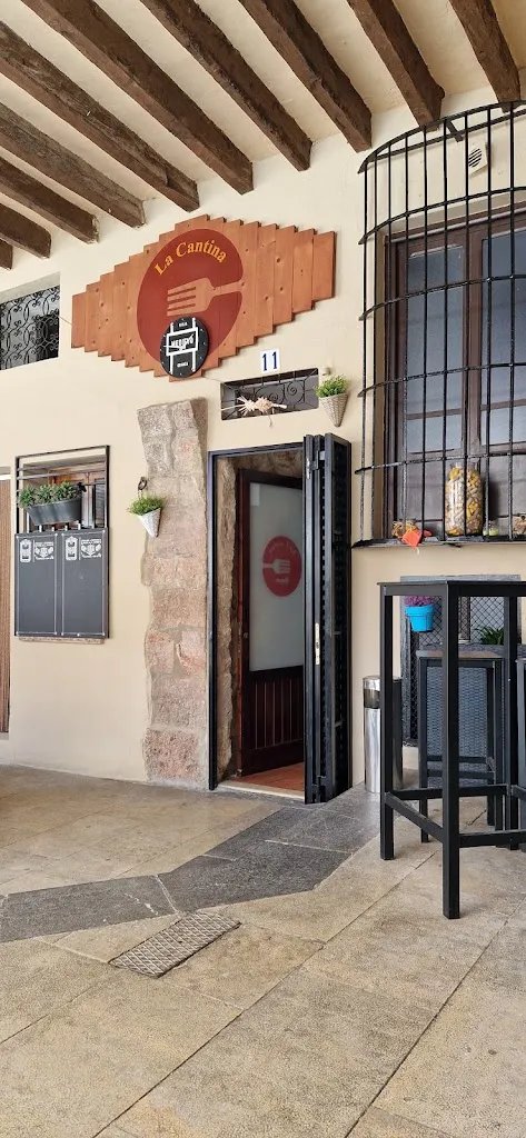 La cantina restaurant in Onda