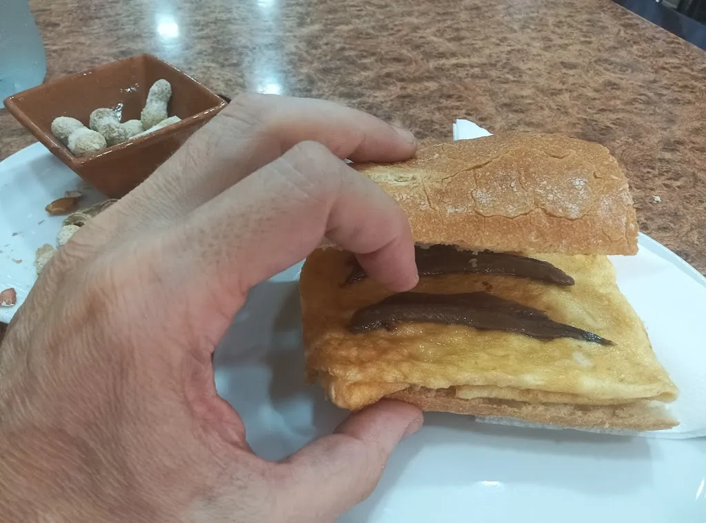 Gonzalo M. Esteve García_Puerta del Sol - Nules_Nules_review