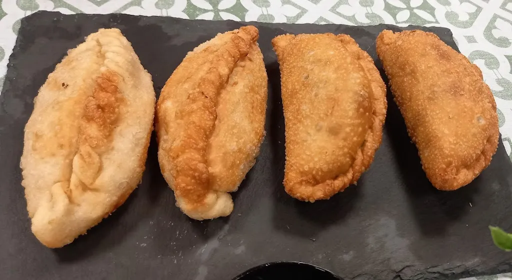 Carolina Esquivel_La Coloma_Nules_review