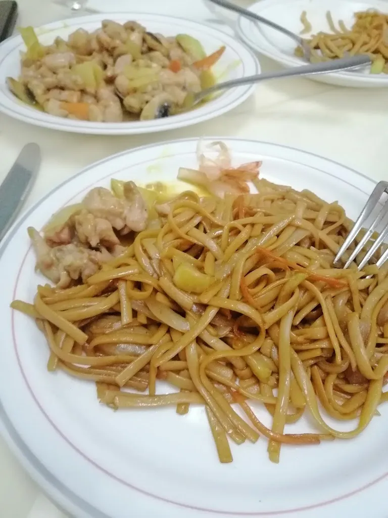 Надя Чернобай_Restaurante Hong Feng_Nules_review