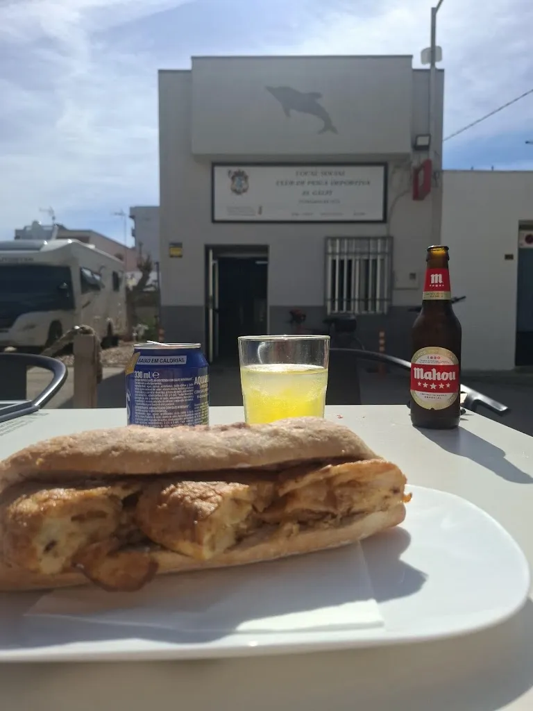 El Galfi Beach restaurant in Nules