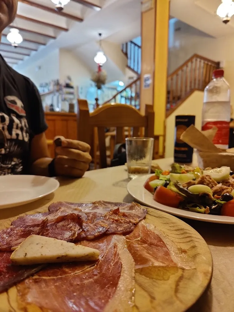 Menu_Restaurant La Morena_Pobla de Benifassà la_image_4