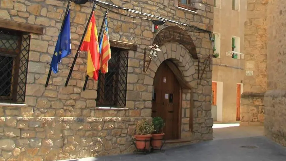 Restaurante ABADÍA, terraza bar_Puebla de Arenoso_slider_image_3