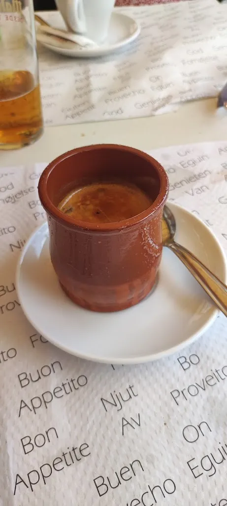 Justi Gomez_Bar Cafetería ELS XOPS_Ribesalbes_review