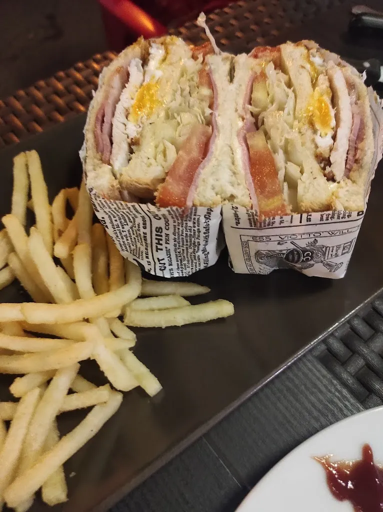 Bar Roser_Salzadella la_slider_image_1