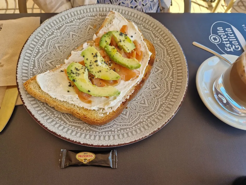 Oleg Suvorov_Mar Chiquita Restaurante_Moncofa_review