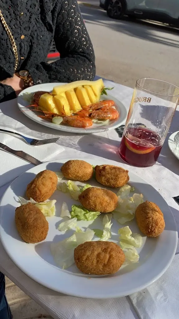 El dos_Moncofa_slider_image_2