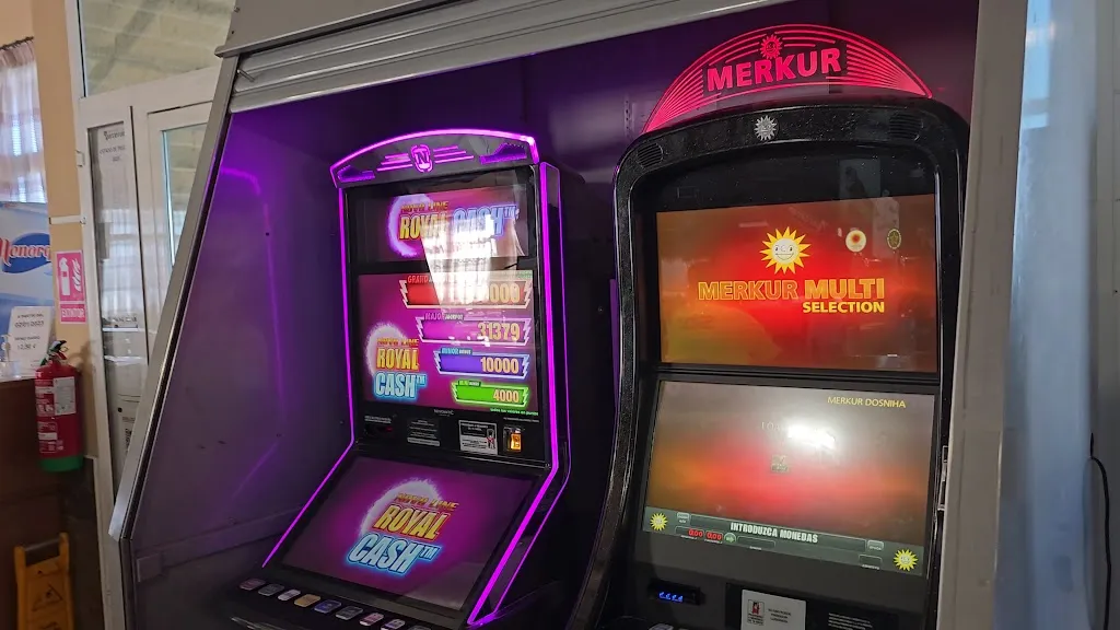 Restaurante Garcerán (Lado Este, dir. Norte)_Fuente-Álamo_slider_image_2