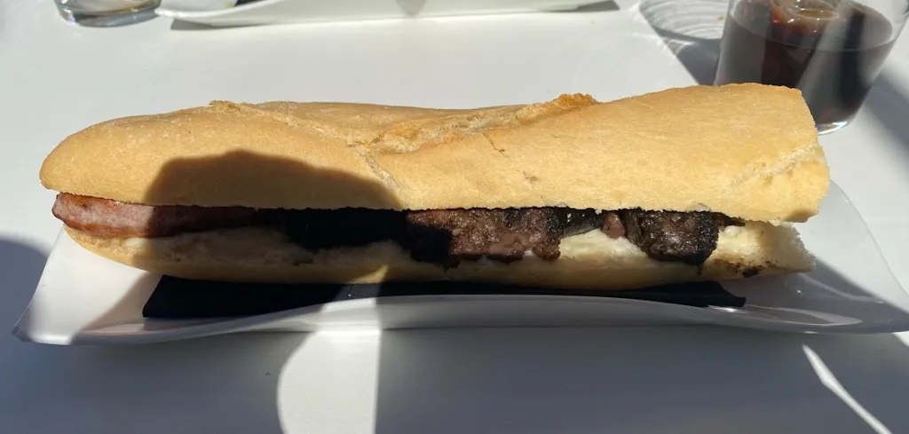 Lucas Del Valle_On The Sea_Moncofa_review