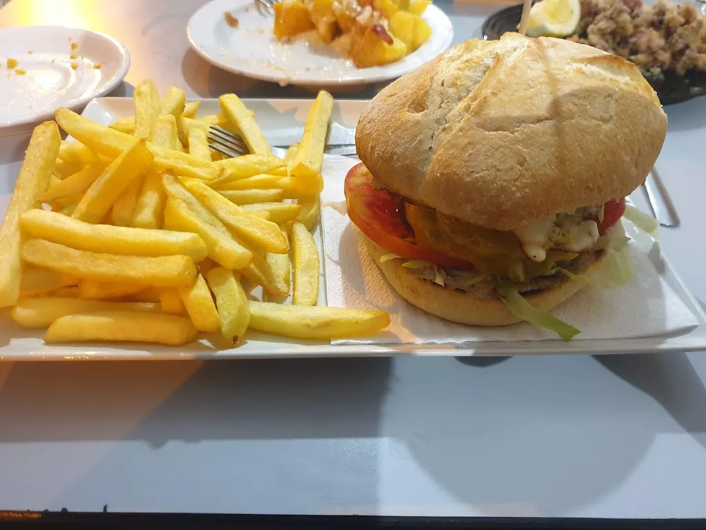 Menu_Daniel's Hollywood_Moncofa_image_4