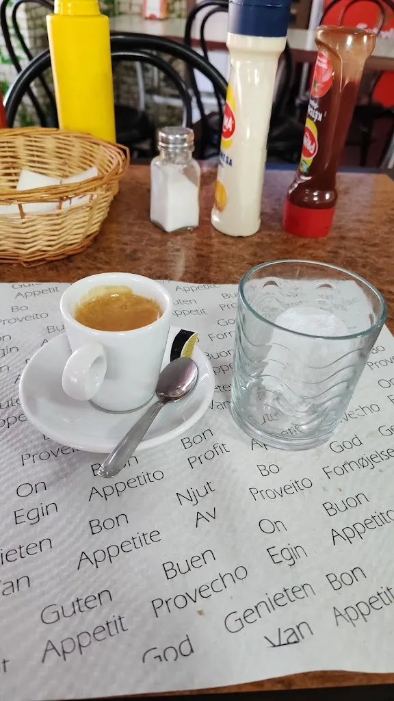 José Manuel M T_Kebab Natapa_Moncofa_review