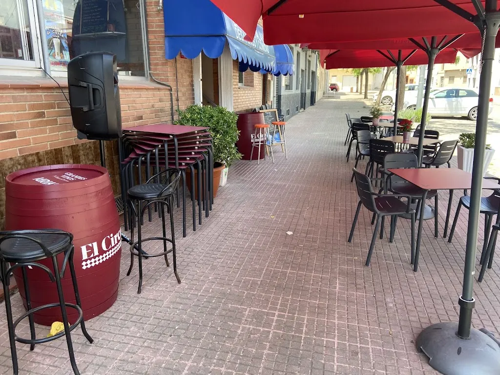 Bar restaurant Alaska_San Rafael del Río_slider_image_1