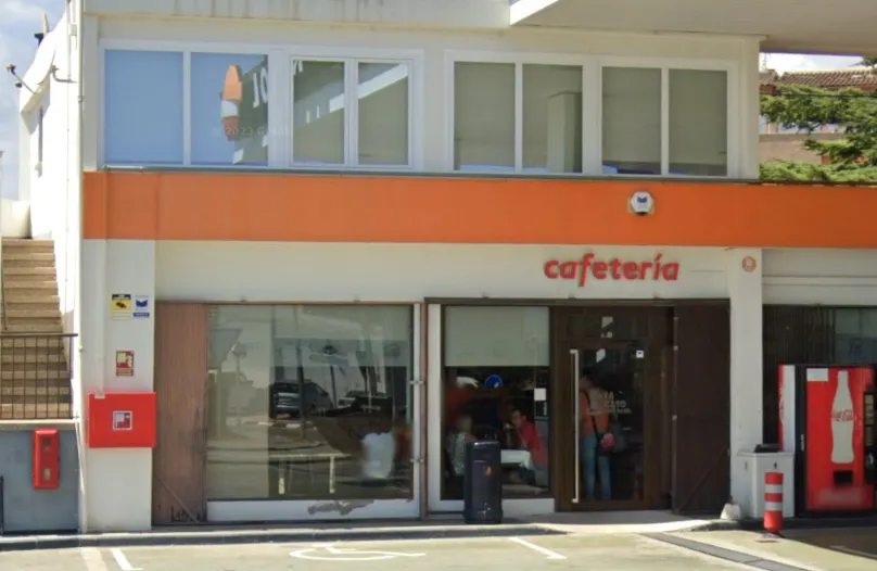 Cafeteria restaurant in San Rafael del Río