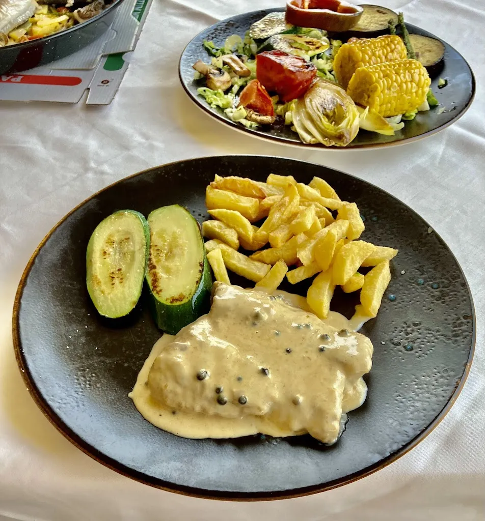 Menu_Manolo's Restaurante_Fuente-Álamo_image_7