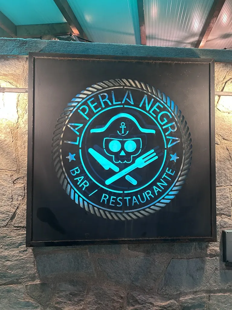 Fermin Trujillo_La Perla Negra_Oropesa del Mar/Orpesa_review