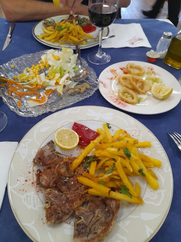 Mariëtte Berndsen_Venta El Campo_Fuente-Álamo_review