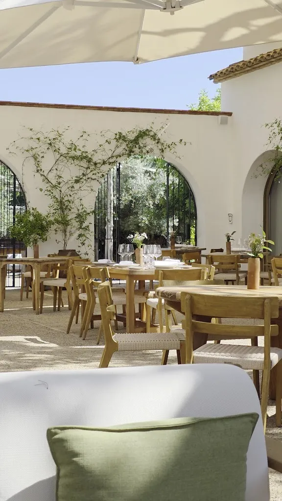 Ievgenii Syrotenko_Masía Bellver_Oropesa del Mar/Orpesa_review