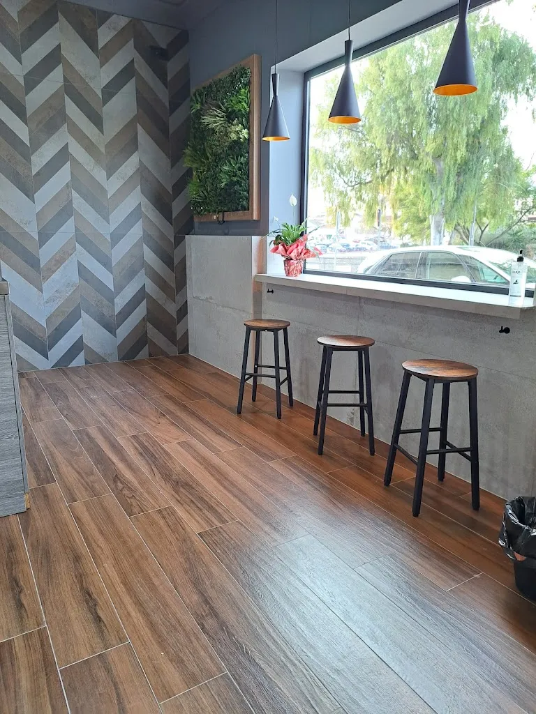 Isabel Bravo_María Pozo Comidas para llevar-Cafetería_Fuente-Álamo_review