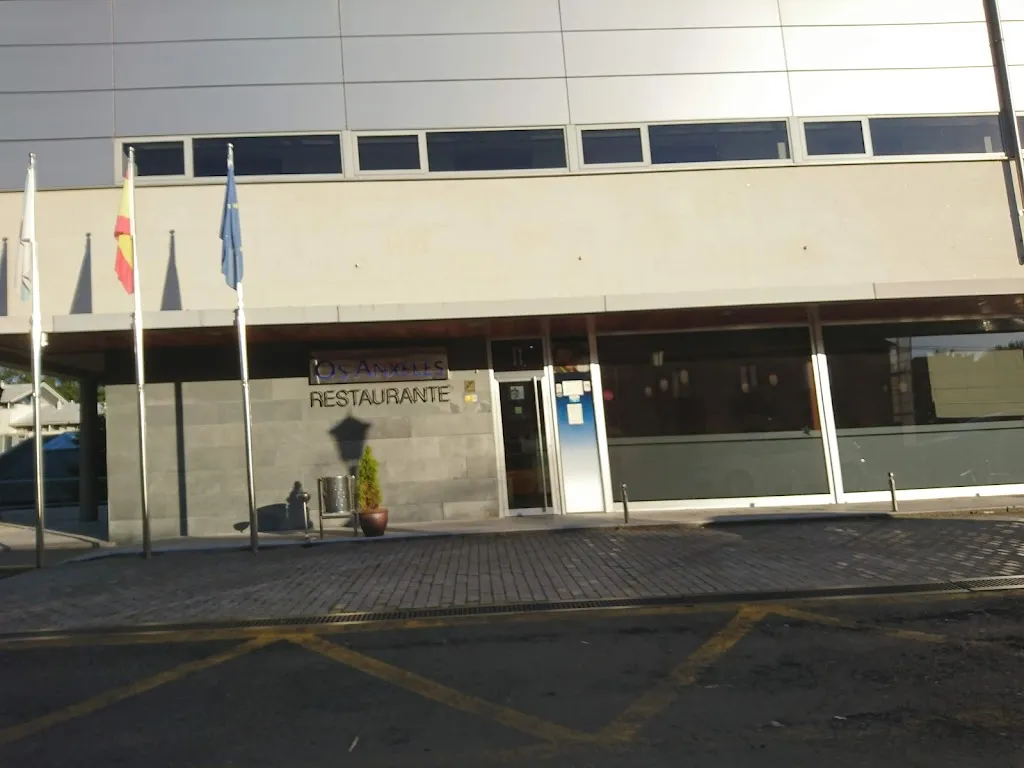 Restaurante Os Anxeles restaurant in Brión