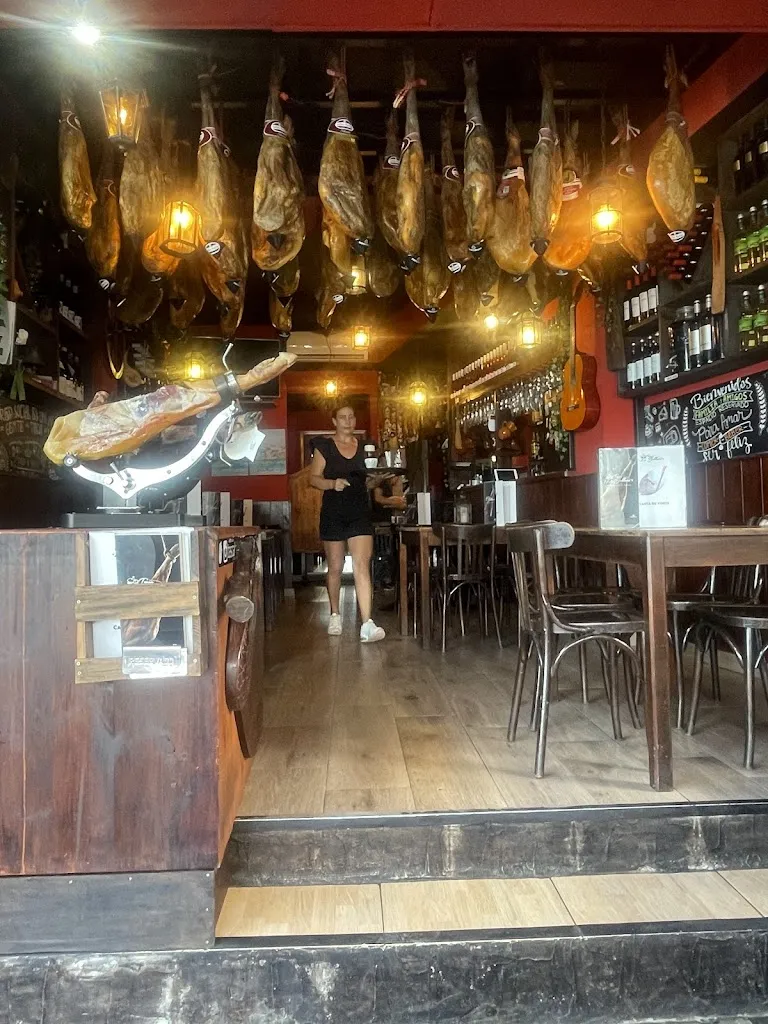 Claire Bailey_Tasca La Bellota_Peníscola/Peñíscola_review