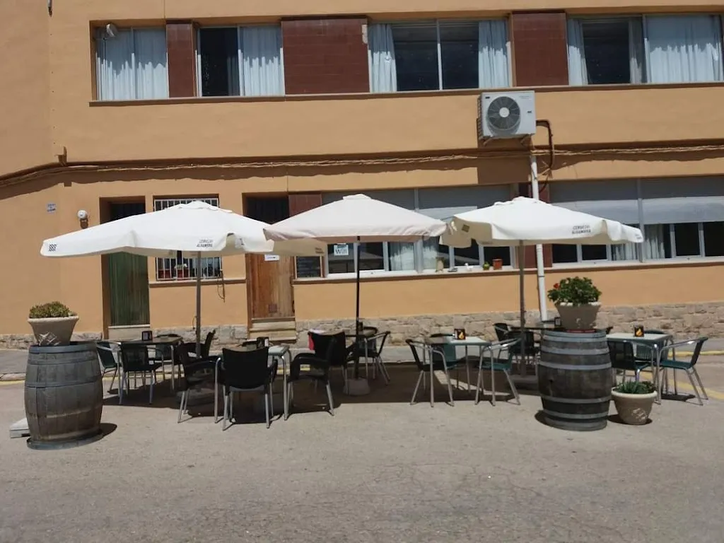 Bar del Hogar del Jubilado San Mateo restaurant in Sant Mateu