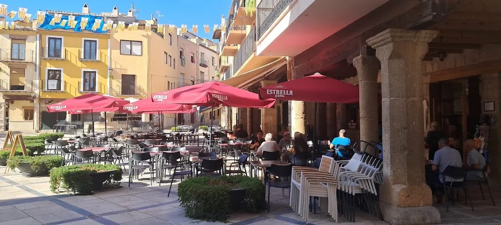 Restaurante La Plaça 7 restaurant in Sant Mateu