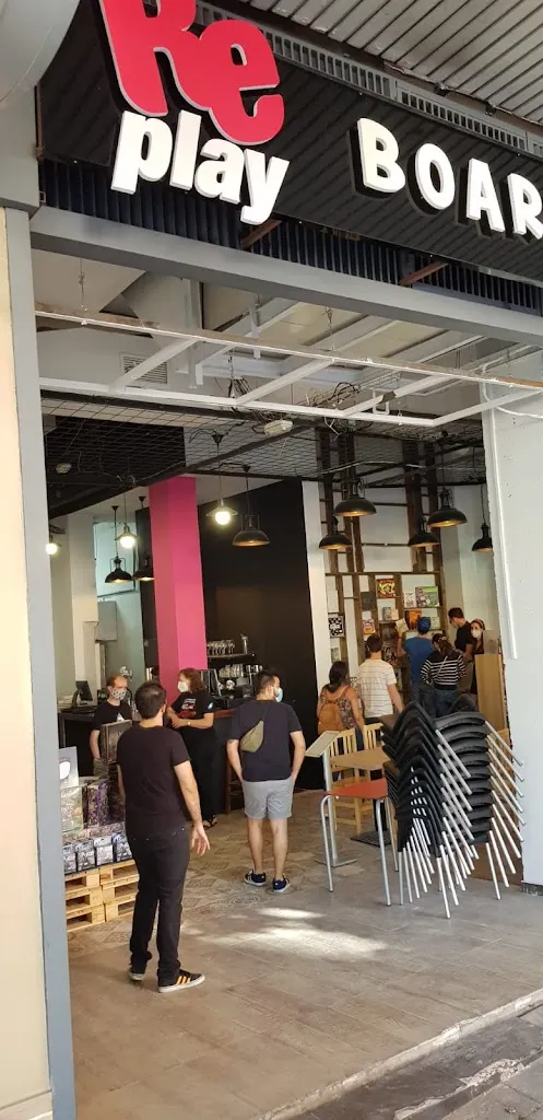 Replay boardgame Cafe_Tales_slider_image_1