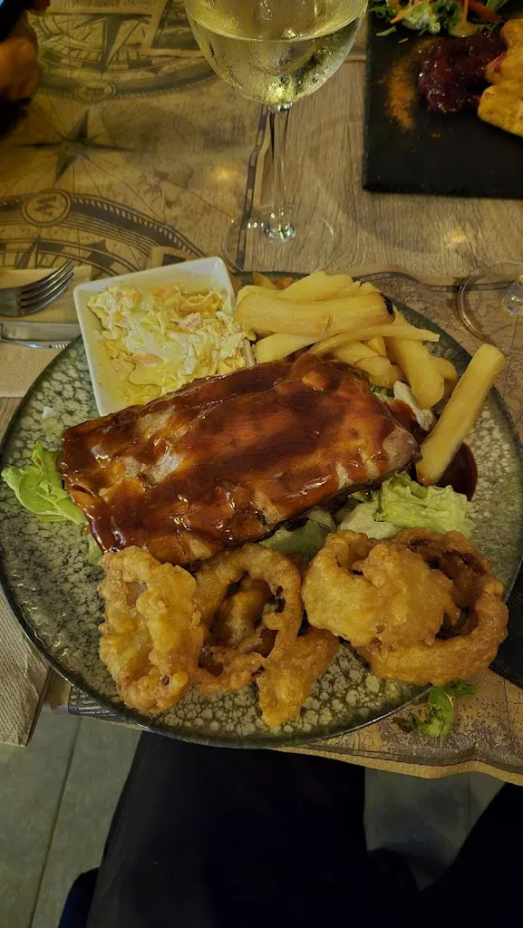 Menu_Harvey's Wine Bar, Lounge and Kitchen_Fuente-Álamo_image_5