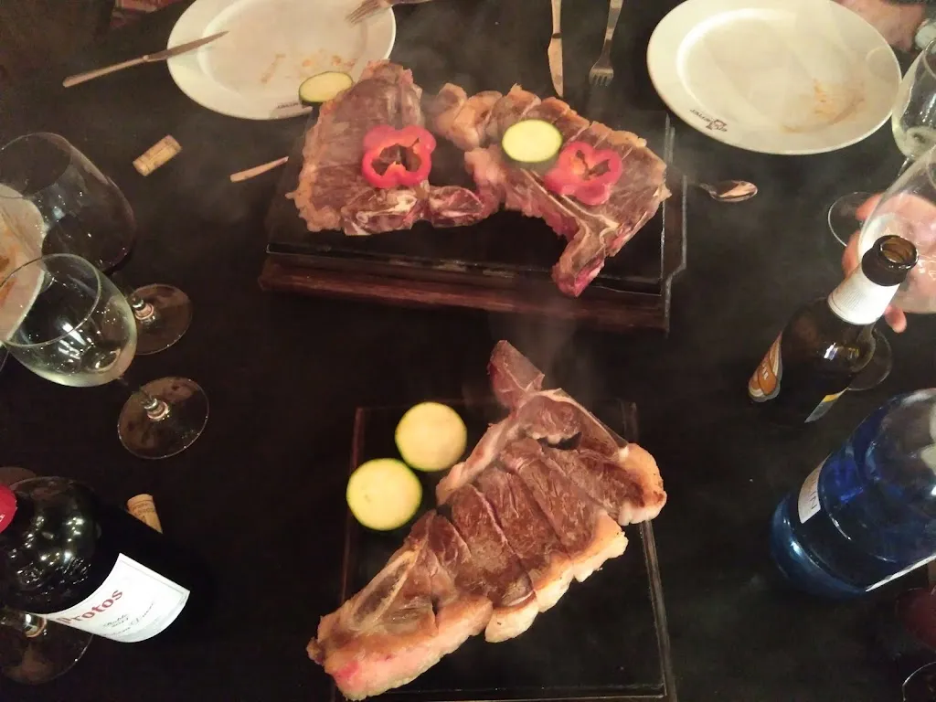 Menu_Hotel El Guerrer Bar Restaurant_Todolella_immagine_5