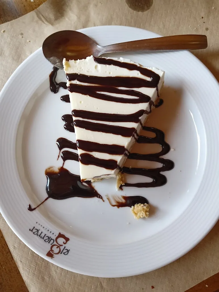 Menu_Hotel El Guerrer Bar Restaurant_Todolella_immagine_9