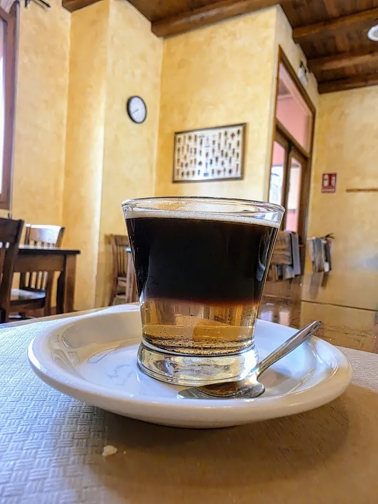 Víctor Sánchez Tomàs_Hotel El Guerrer Bar Restaurant_Todolella_recensione