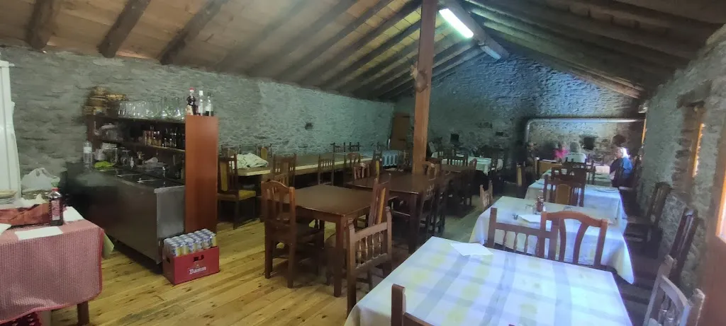 Casa Sisqueta_Torás_slider_image_1