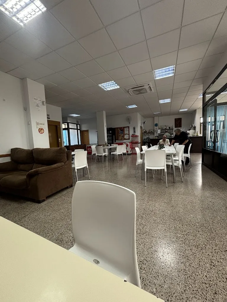 Bar Jubilados restaurant in Torás