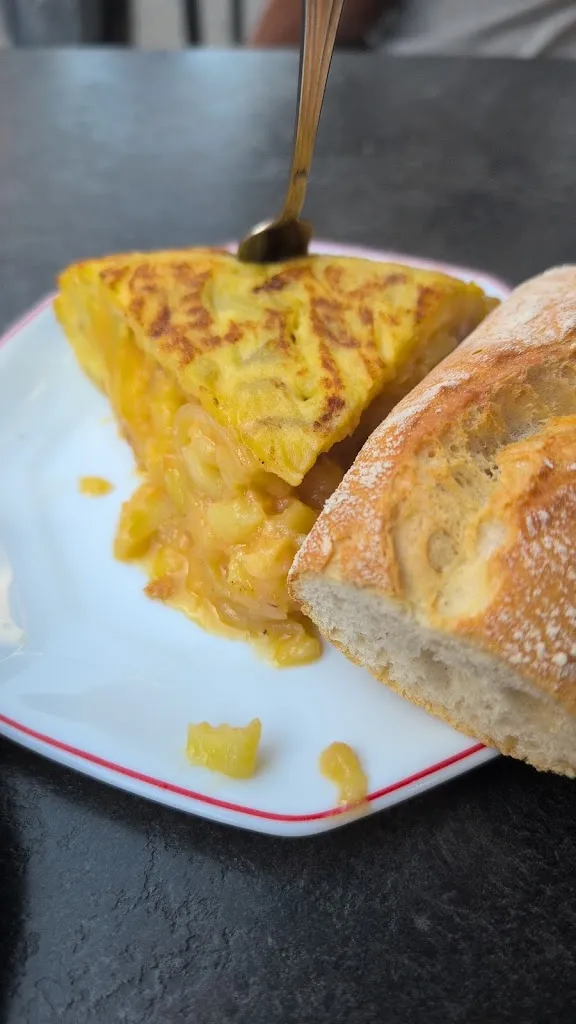 JOTA_BAR TORO ALEGRE_Toro El_review