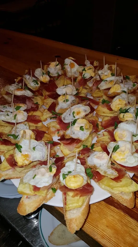 Mesón El Toro_Toro El_slider_image_3