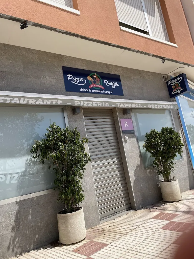 Pizzería-Hamburguesería Entre Amigos_Fuente-Álamo_slider_image_1