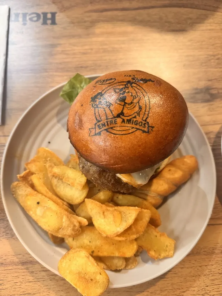 Pizzería-Hamburguesería Entre Amigos_Fuente-Álamo_slider_image_2